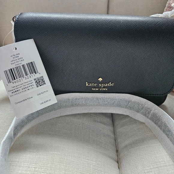$300 MSRP Kate Spade purse - Picture 1 of 8